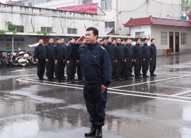 1565238788135524.jpg 寰俊剧_20190515210112.jpg