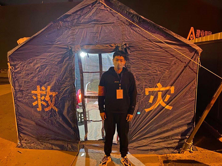 1582029718820625.jpg 寰俊剧_20200218203438_.jpg