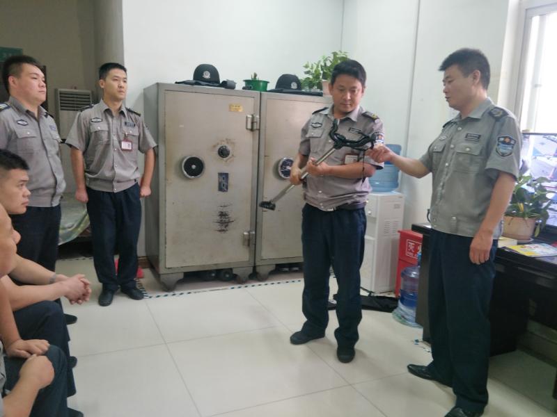 1598411074809874.jpg 1598411074809874.jpg