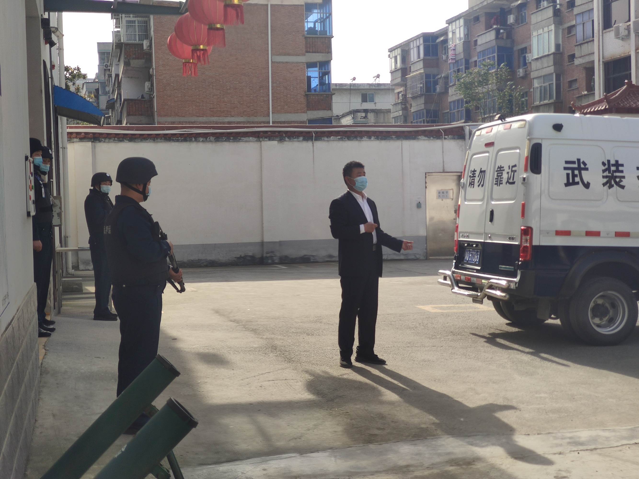 1618889739904816.jpg 1618889739904816.jpg