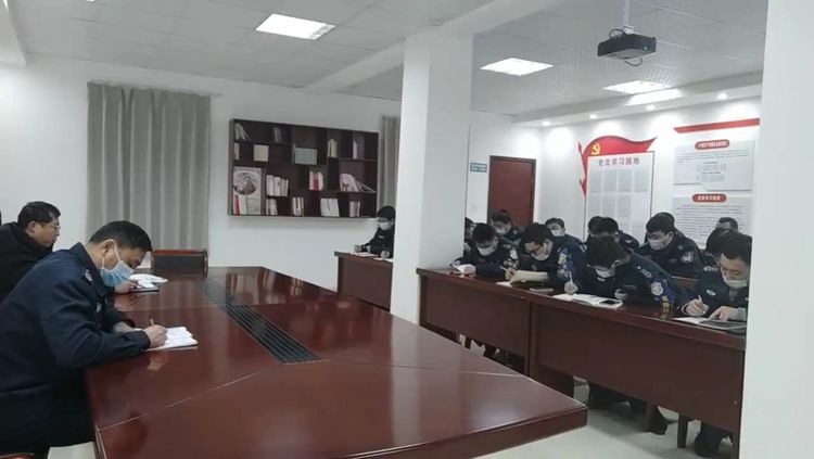 1644483181572510.jpg 1644483181572510.jpg