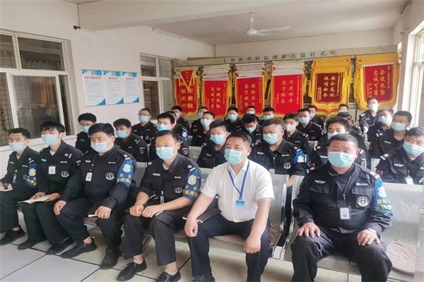 1651152730293661.jpg 寰俊剧_20220428212518.jpg