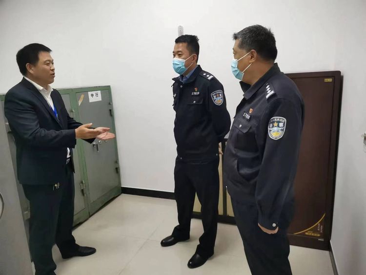 1651371947916344.jpg 1651371947916344.jpg