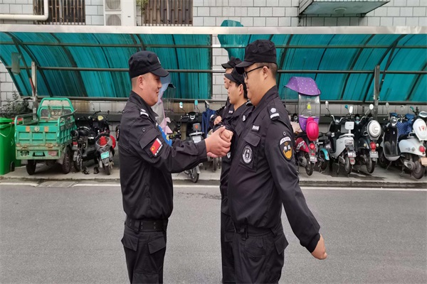 1652776082721466.jpg 寰俊剧_20220517162635.jpg