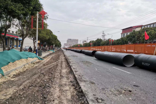 1664845450911982.jpg 寰俊剧_20221004085539.jpg