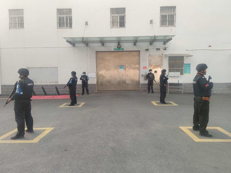 1676599554310388.jpg 1676599554310388.jpg