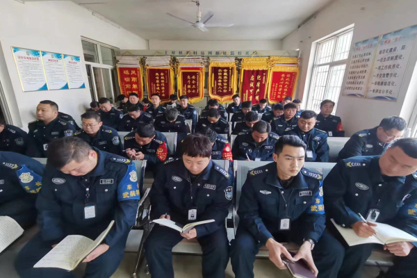 1677578914157853.jpg 寰俊剧_20230228180307.jpg