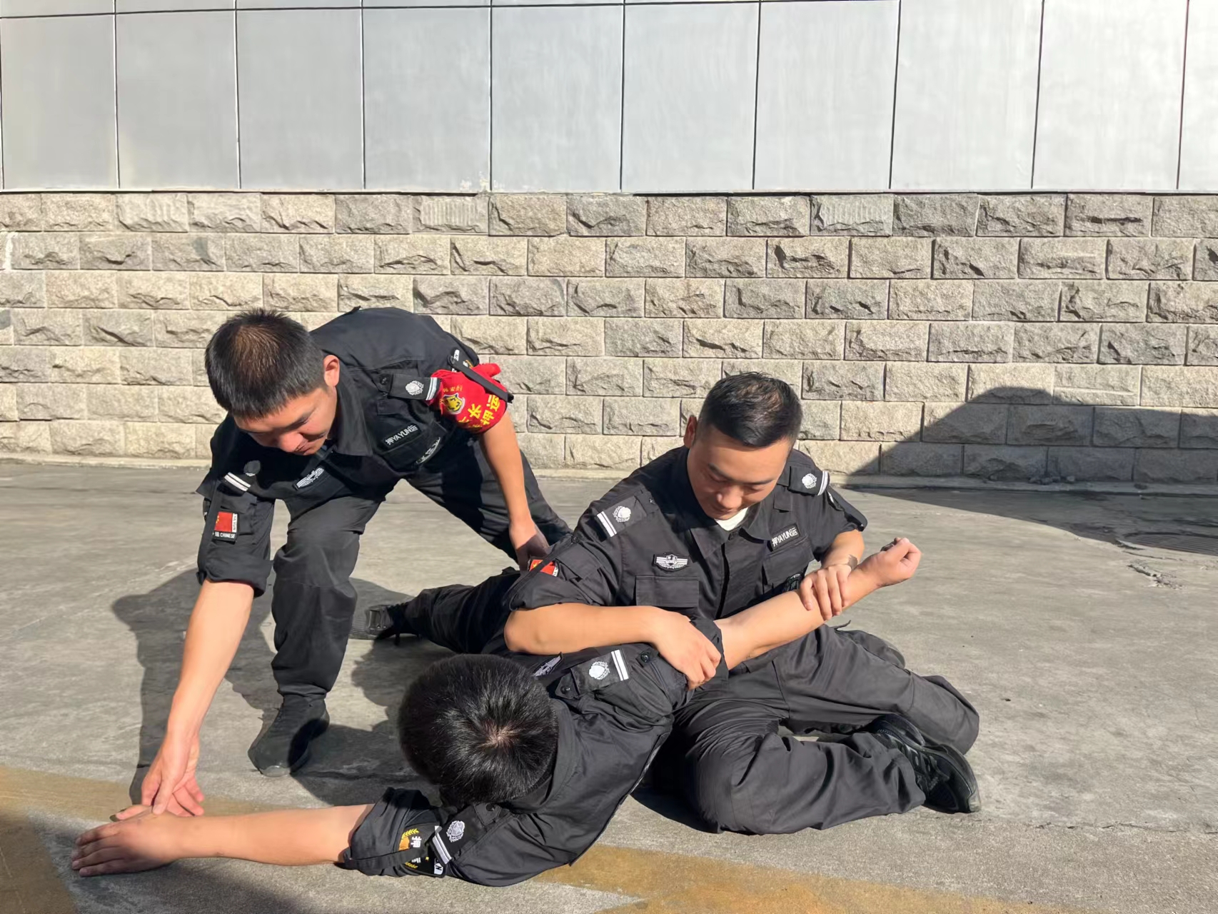 1698759921470327.jpg 1698759921470327.jpg