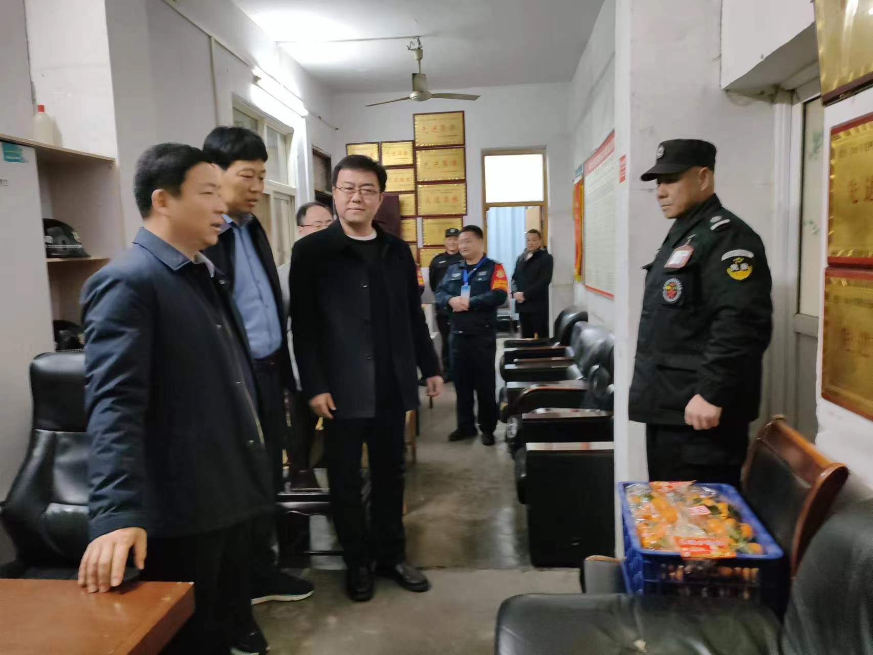 1704076057563026.jpg 1704076057563026.jpg