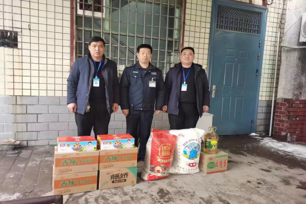 1708076766502128.jpg 寰俊剧_20240216174222.jpg