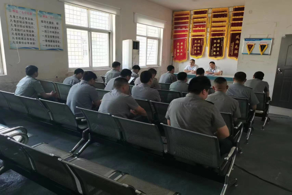 1715939045475696.jpg 寰俊剧_20240517174415.jpg