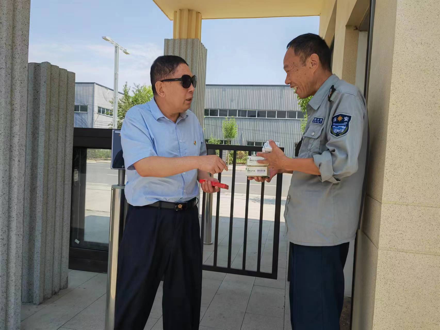 1718698968886063.jpg 1718698968886063.jpg