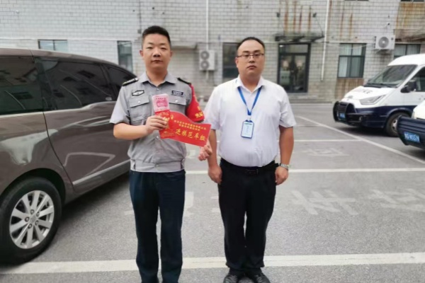 1723164724997633.jpg 寰俊剧_20240809084719.jpg