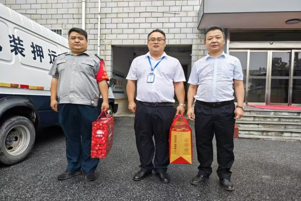 1726277944251515.jpg 寰俊剧_20240914093307.jpg