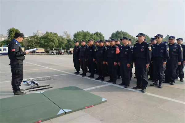 1730944305319098.jpg 寰俊剧_20241107094515.jpg