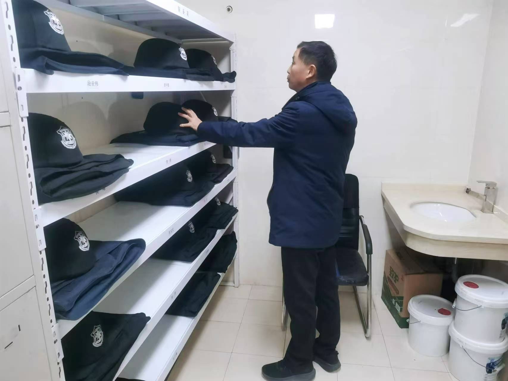 1736493174352813.jpg 1736493174352813.jpg