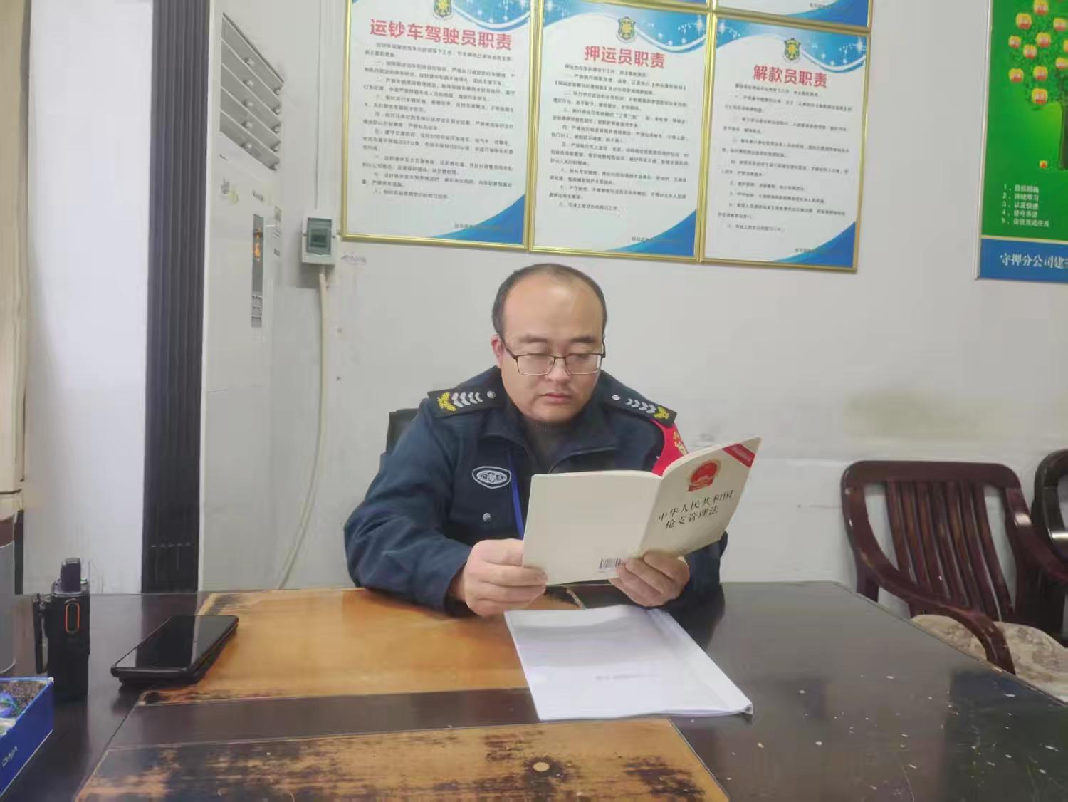 1739411446994111.jpg 1739411446994111.jpg