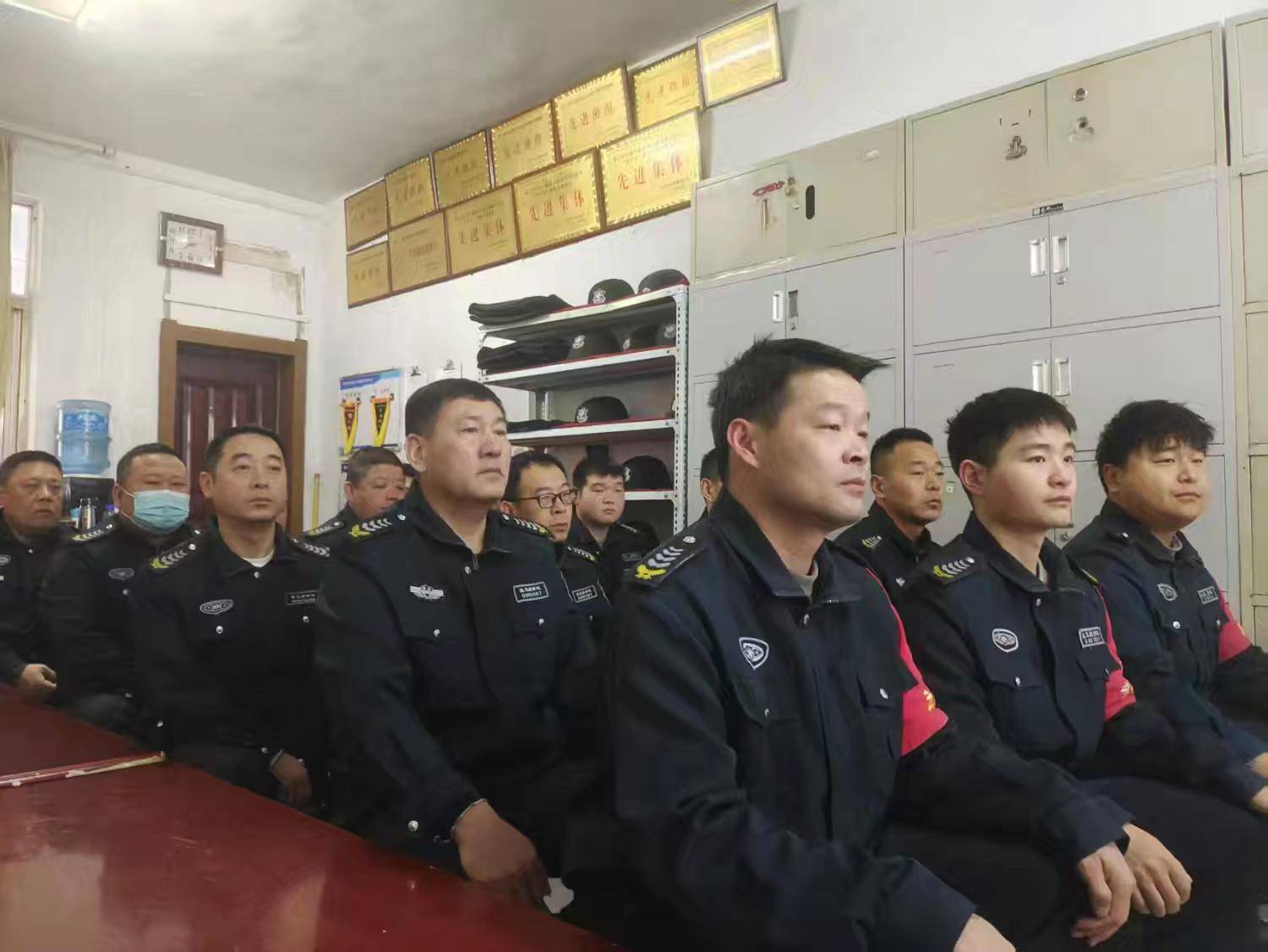 1739411490862585.jpg 1739411490862585.jpg